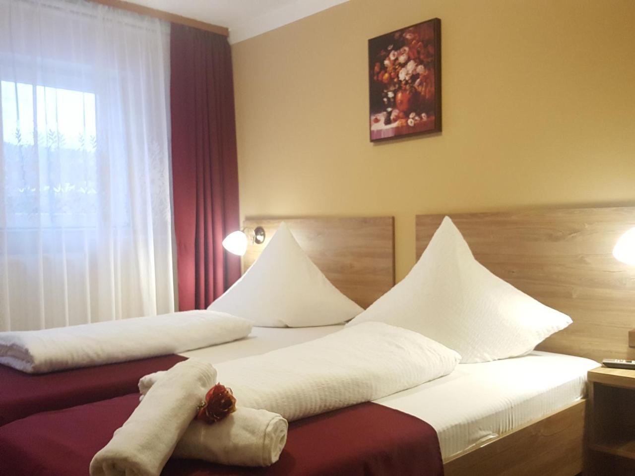 Complex Turistic Caprioara Hotel Baia Mare Luaran gambar